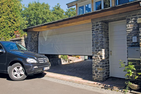 Carteck sectional garage door